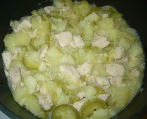 Картофель с кабачками и куриным филе